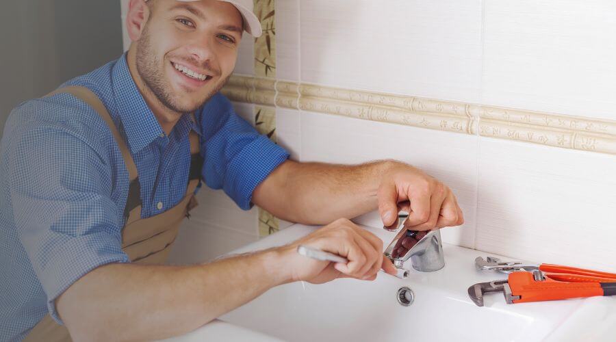 Professional clogged drains services in Town Creek, AL